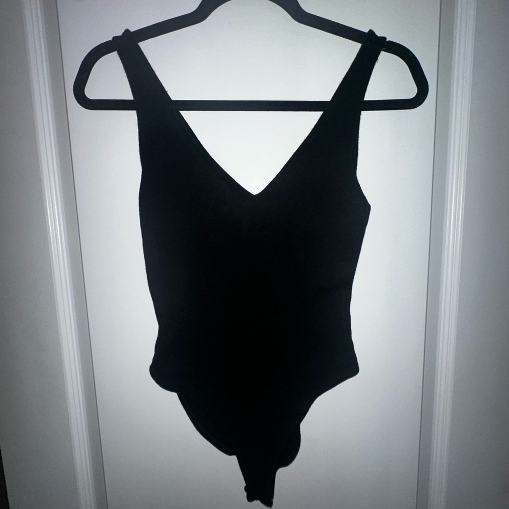 Forever 21 Women’s Black V-Neck Bodysuit